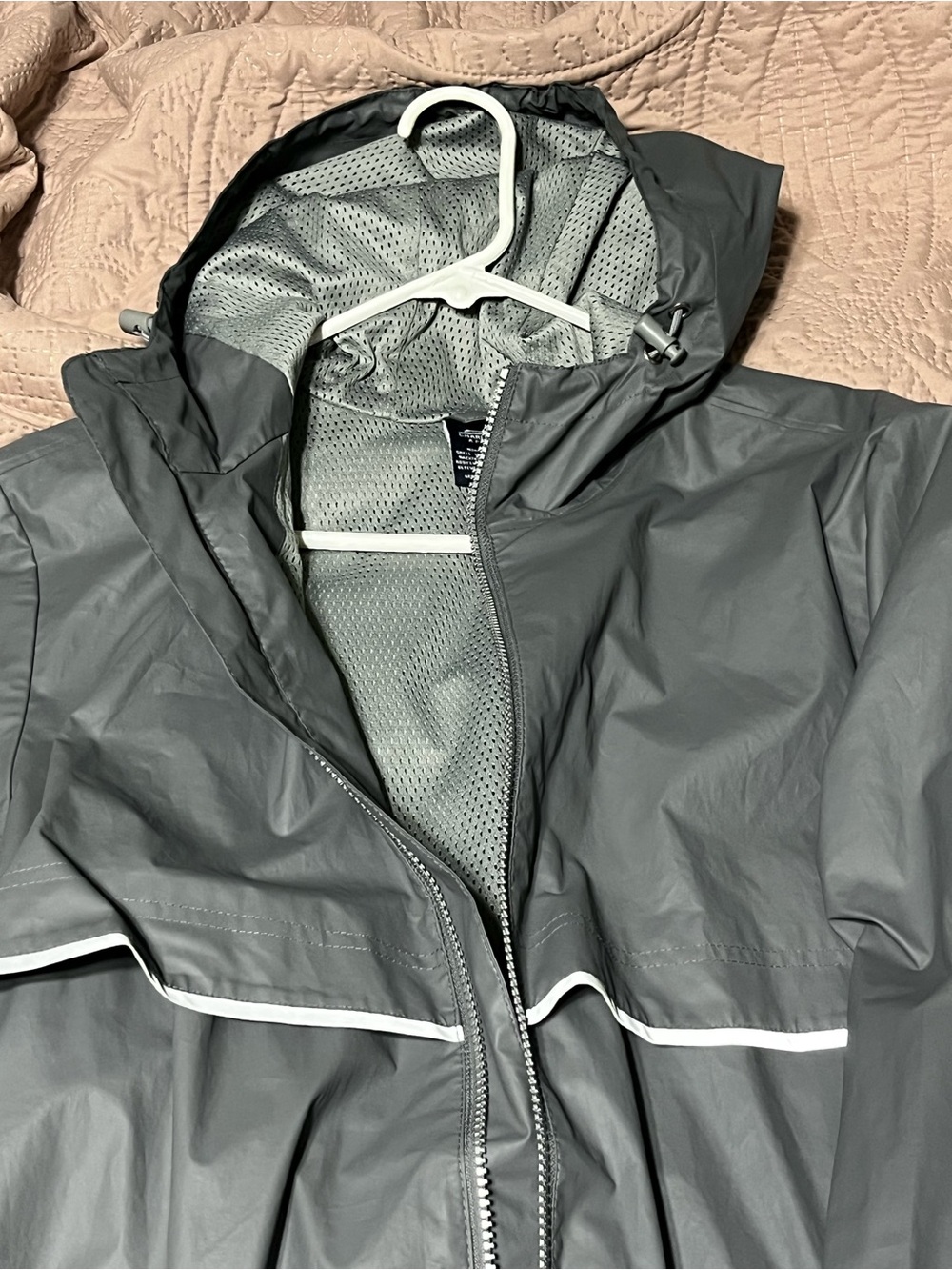 Womens Gray Hooded Rain Jacket - Lightweight Waterproof Windbreaker